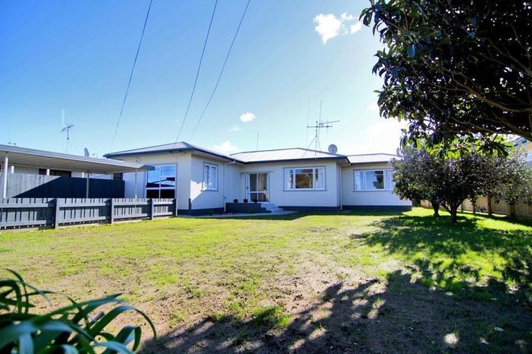 Photo of property in 56 Grandview Road, Nawton, Hamilton, 3200