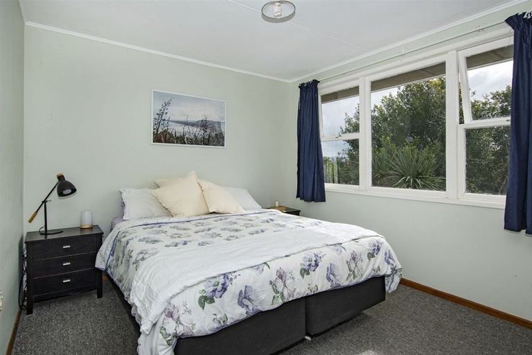 Photo of property in 70 Handforth Street, Onerahi, Whangarei, 0110