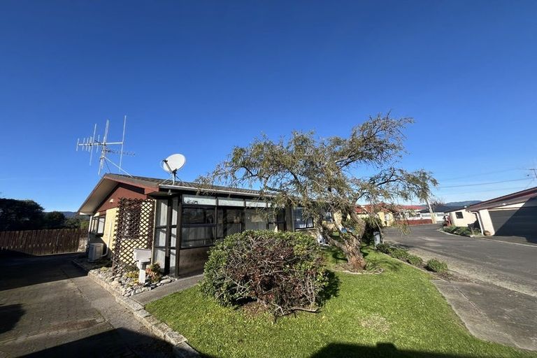Photo of property in 14-16 Waerenga Road, Otaki, 5512