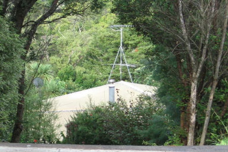 Photo of property in 12 Chrome Place, Henderson, Auckland, 0612