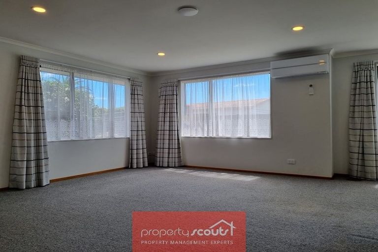 Photo of property in 21 Silvan Place, Bell Block, New Plymouth, 4312