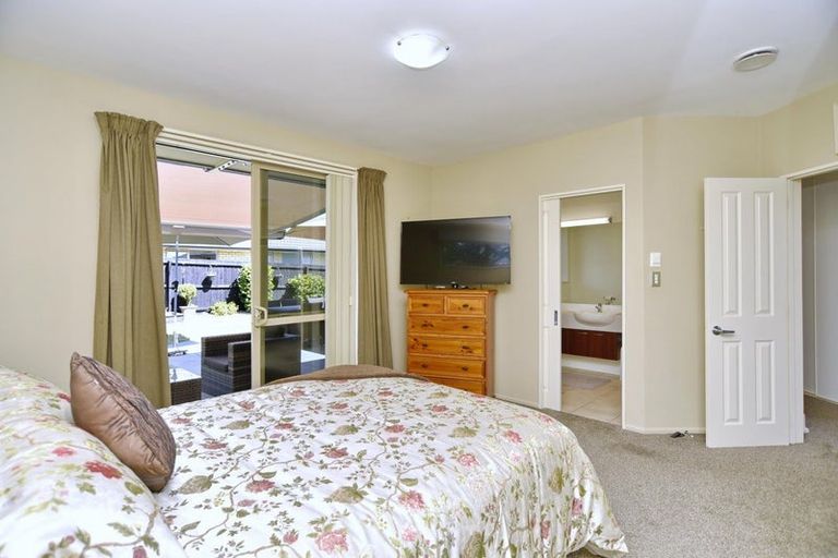 Photo of property in 24 Kapiti Street, Parklands, Christchurch, 8083