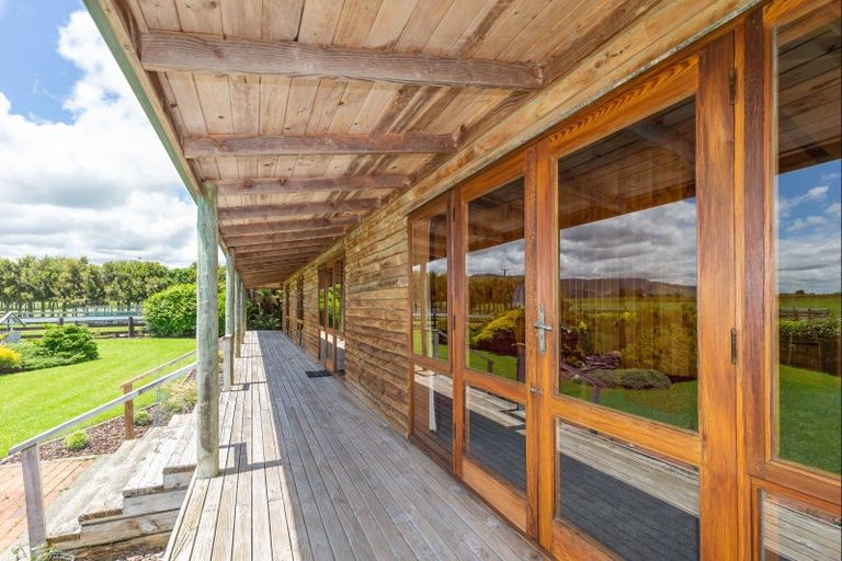 Photo of property in 382 Kimberley Road, Levin, 5571