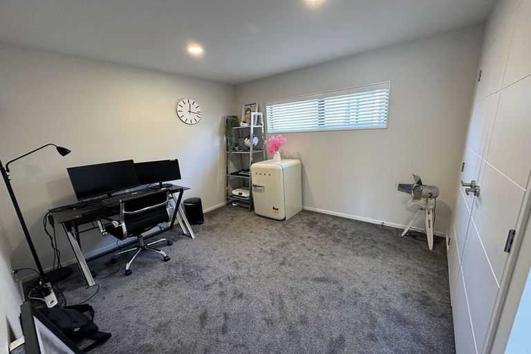 Photo of property in 3 Roa Avenue, Hobsonville, Auckland, 0616