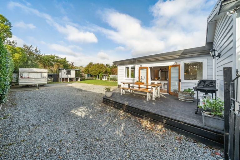 Photo of property in 33 Miro Street, Trentham, Upper Hutt, 5018