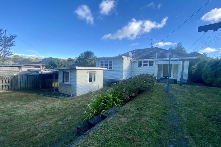 Photo of property in 63 Mungavin Avenue, Ranui, Porirua, 5024