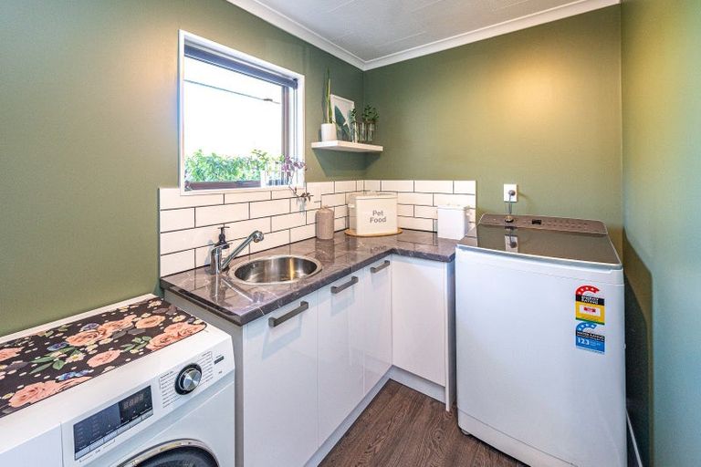 Photo of property in 23 Aiken Road, Saint Johns Hill, Whanganui, 4501