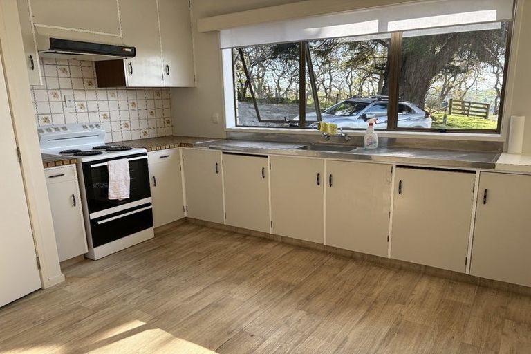 Photo of property in 290 Underwood Road, Wellsford, 0973