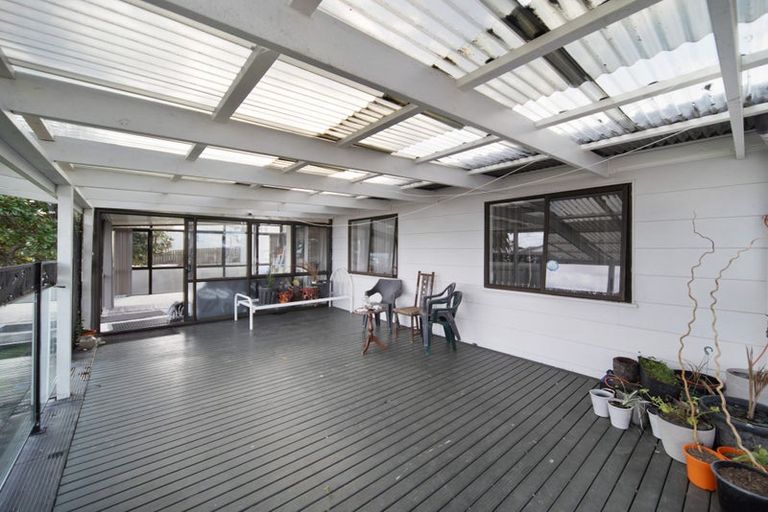 Photo of property in 178 Finlayson Avenue, Clendon Park, Auckland, 2103