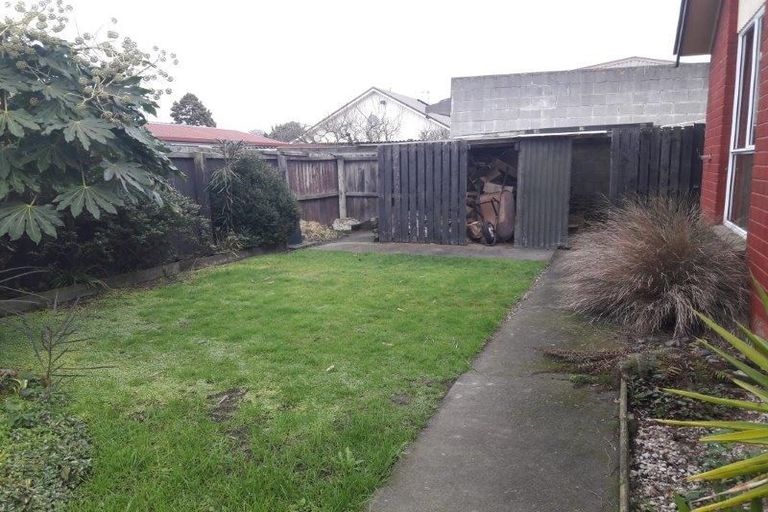 Photo of property in 95 Oakhampton Street, Hornby, Christchurch, 8042