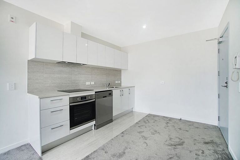 Photo of property in 109/8 Gray Avenue, Mangere East, Auckland, 2024