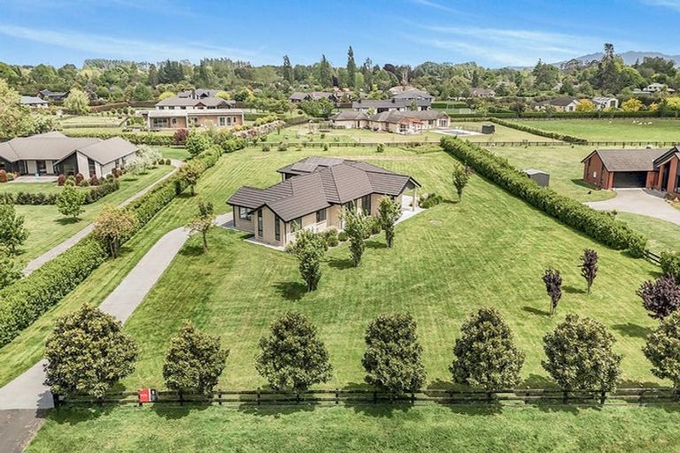 Photo of property in 21 Windmill Road, Tamahere, Hamilton, 3283
