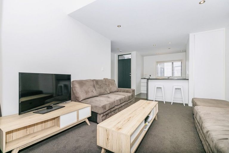 Photo of property in 189u3 Massey Street, Frankton, Hamilton, 3204