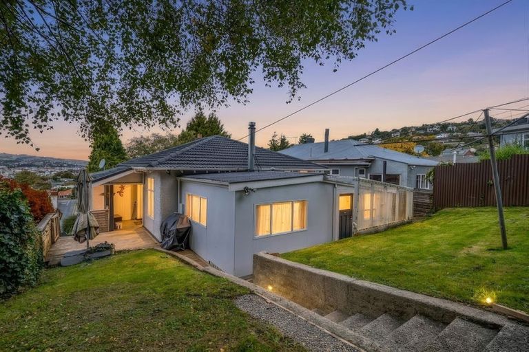Photo of property in 52 College Street, Caversham, Dunedin, 9012
