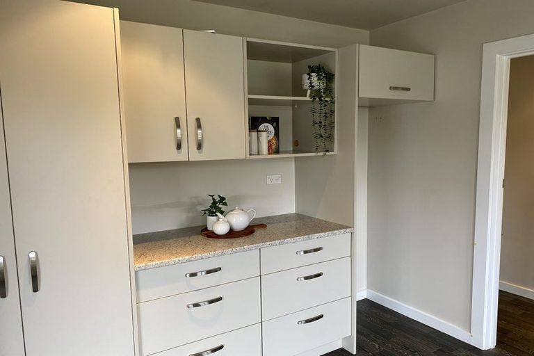 Photo of property in 135 Saint Martins Road, Saint Martins, Christchurch, 8022