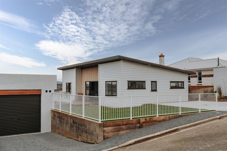 Photo of property in 40 Lowestoft Street, Balclutha, 9230