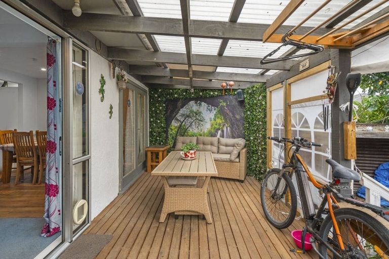 Photo of property in 22 Moore Street, Rolleston, 7614