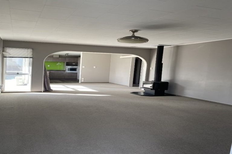 Photo of property in 302f3 Sylvan Road, Parkvale, Hastings, 4122