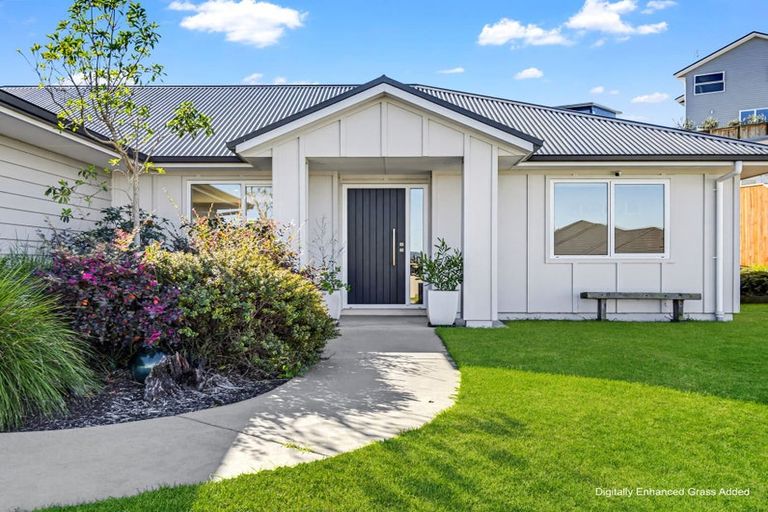 Photo of property in 5 Karanema Place, Coastlands, Whakatane, 3120