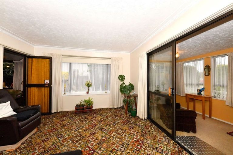 Photo of property in 159 Sawyers Arms Road, Northcote, Christchurch, 8052