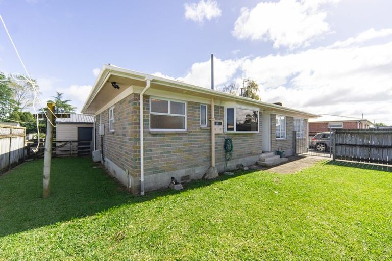 Photo of property in 7 Saint Lukes Place, Bader, Hamilton, 3206