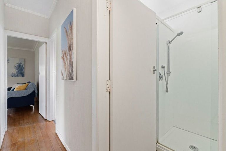 Photo of property in 6 Vivian Street, Inner Kaiti, Gisborne, 4010