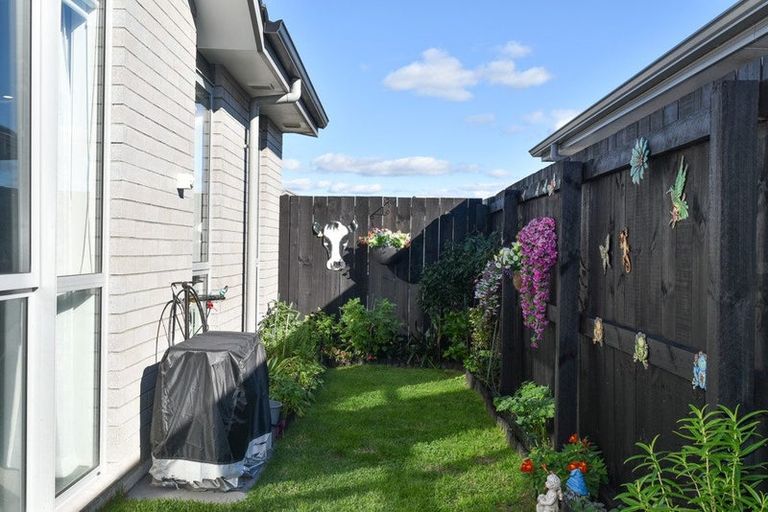 Photo of property in 50 Crown Street, Papamoa, 3118