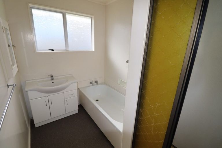 Photo of property in 47b Cypress Drive, Maungaraki, Lower Hutt, 5010