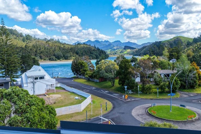 Photo of property in 104 Kotuku Street, Whangamata, 3620
