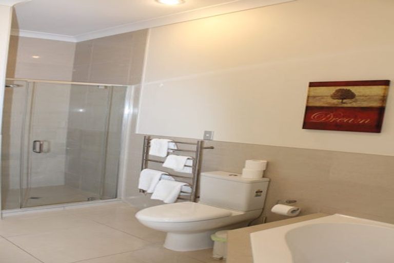 Photo of property in 38 Henson Road, Whitford, Howick, 2571