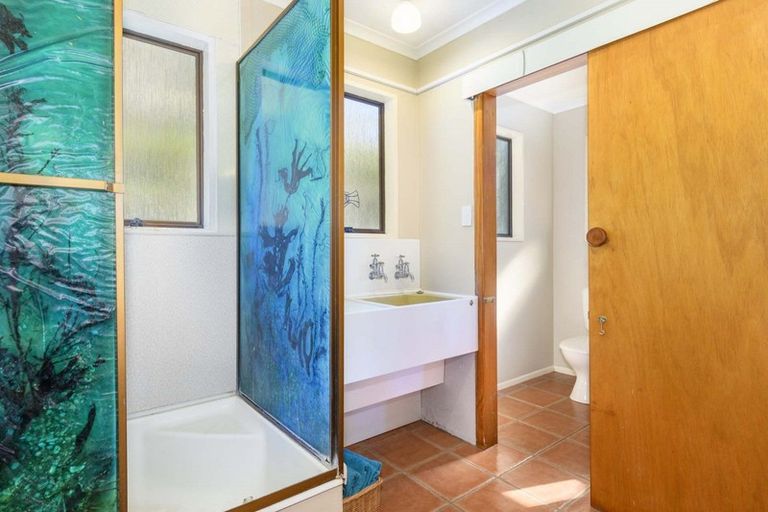 Photo of property in 30r Ngapeke Road, Welcome Bay, Tauranga, 3175