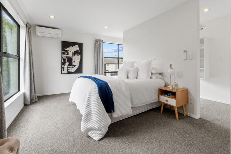 Photo of property in 14 Windfola Parkway, Takanini, 2112