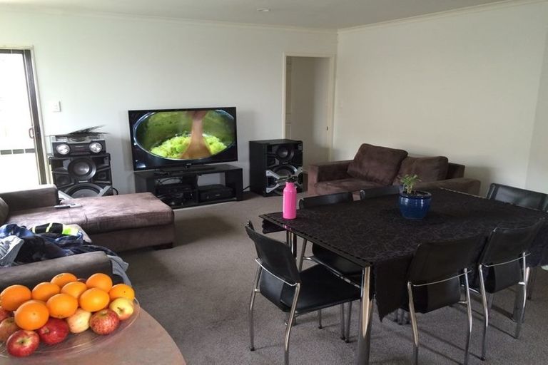Photo of property in 178 Keri Vista Rise, Papakura, 2110