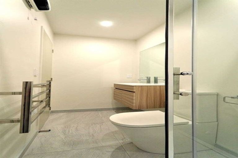 Photo of property in 1/294 Hereford Street, Christchurch Central, Christchurch, 8011