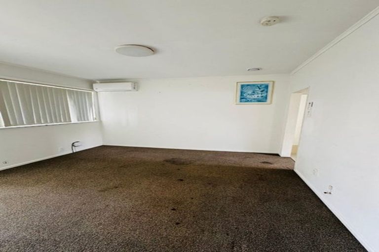 Photo of property in 1/8 Alpha Street, Papakura, 2110