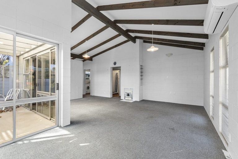 Photo of property in 27d Lorna Street, Lynmouth, New Plymouth, 4310