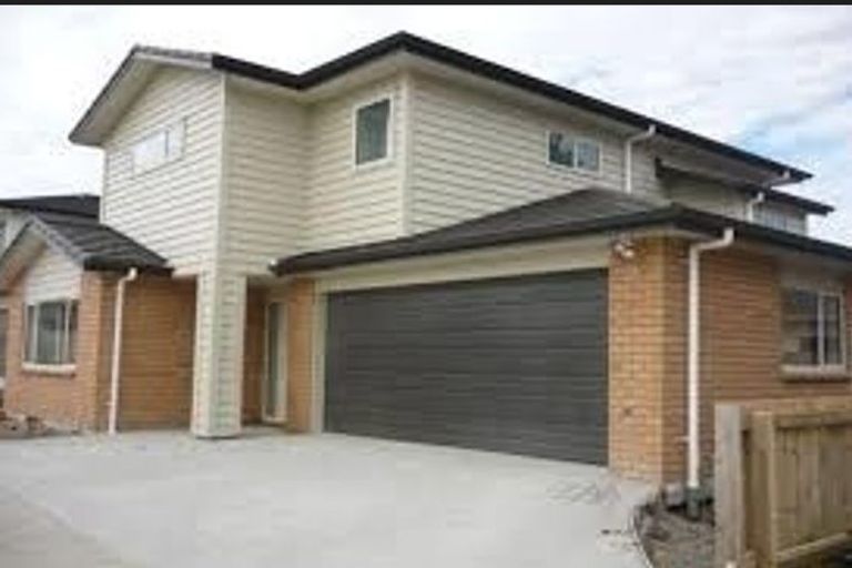 Photo of property in 10 Hill Road, Papatoetoe, Auckland, 2025