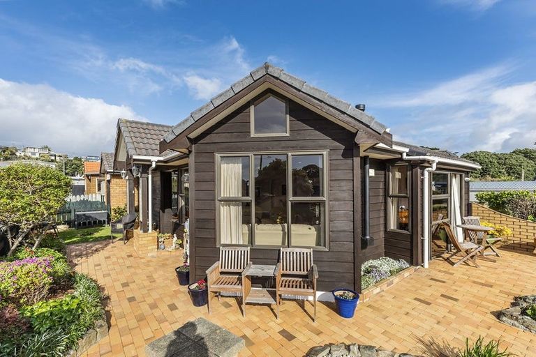 Photo of property in 4-u1 Richard Street, Titahi Bay, Porirua, 5022