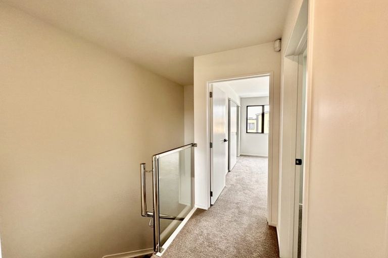 Photo of property in 11 Kiato Lane, Flat Bush, Auckland, 2019