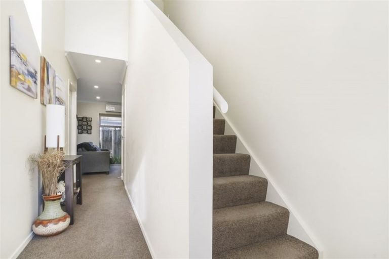 Photo of property in 215u2 Massey Street, Frankton, Hamilton, 3204