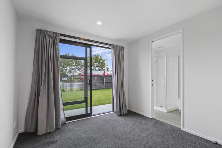 Photo of property in 105 Manakura Street, Russley, Christchurch, 8042