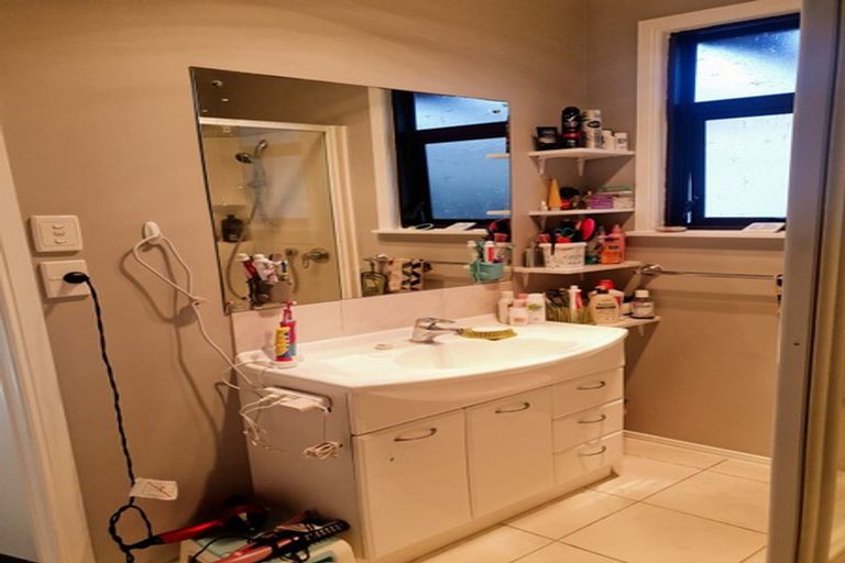 Photo of property in 39 Moire Road, Massey, Auckland, 0614