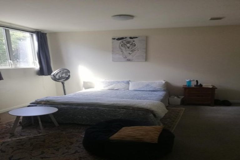 Photo of property in 25u4 Home Street, Mount Victoria, Wellington, 6011