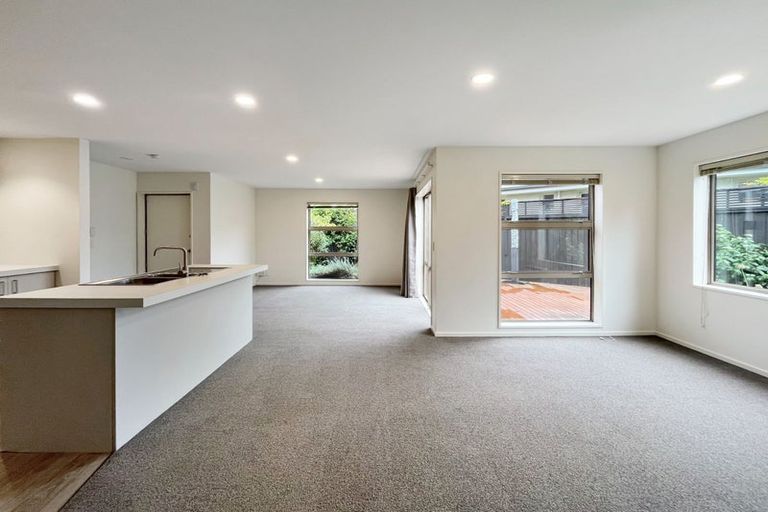 Photo of property in 42b Lindsay Street, St Albans, Christchurch, 8014