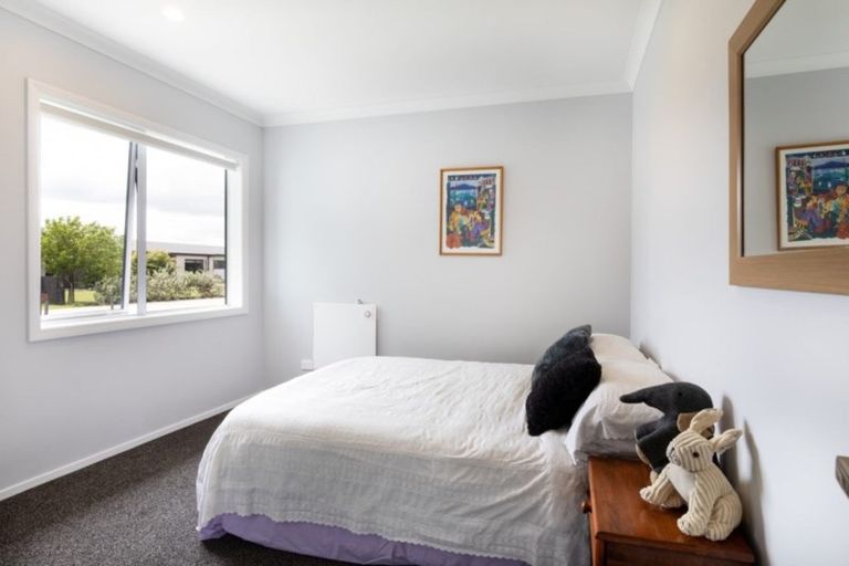 Photo of property in 19 Kowhai Drive, Cambridge, 3434