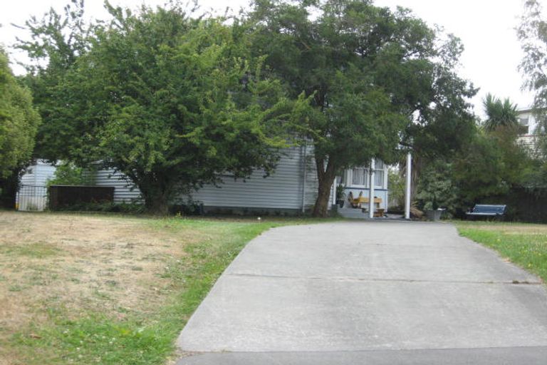 Photo of property in 24 Roche Avenue, Upper Riccarton, Christchurch, 8041