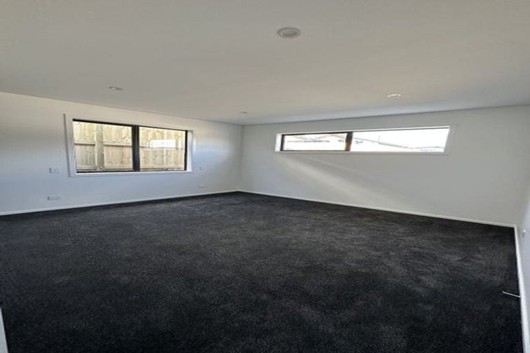 Photo of property in 98 Jack Hanley Drive, Jacks Point, Queenstown, 9371