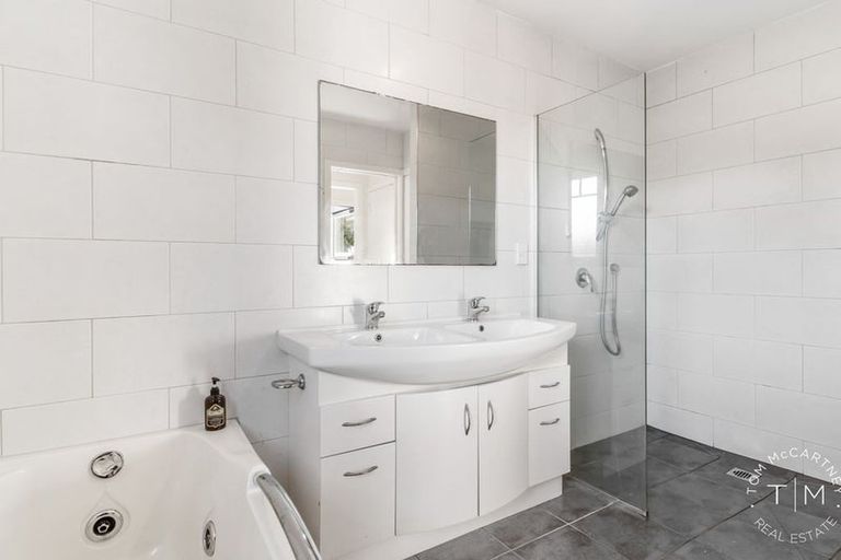 Photo of property in 35 Takanini School Road, Takanini, 2112