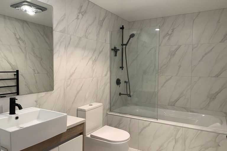 Photo of property in 115 Waekahu Road, Westgate, 0814