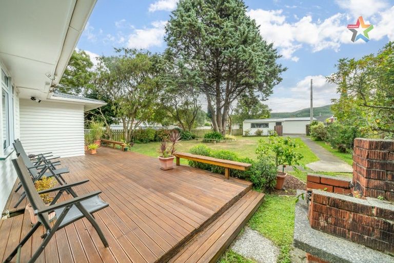 Photo of property in 60 Thomas Street, Stokes Valley, Lower Hutt, 5019